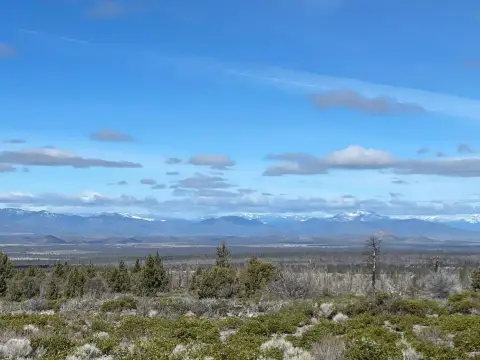 396 Acres in Weed, CA