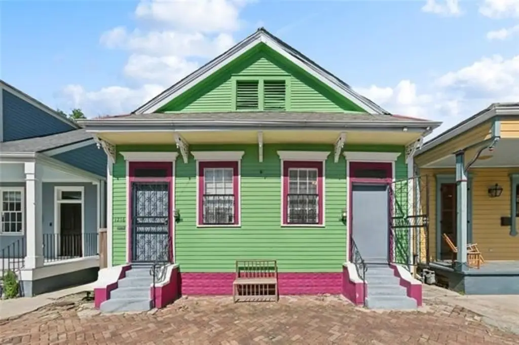 1216 Louisa St, New Orleans, LA 70117