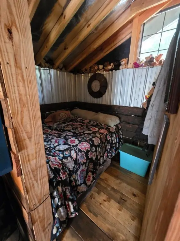 Picture 12