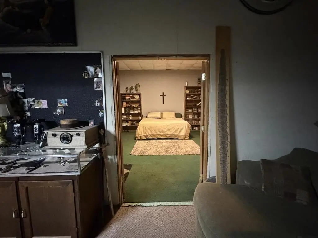 Picture 30