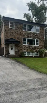 Land in Clarendon Hills, IL