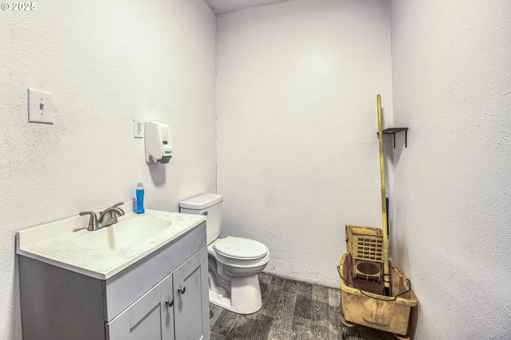 Picture 24