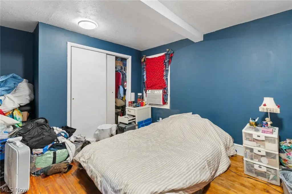 Picture 25