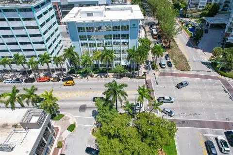 Landmark Miami Beach Office Space