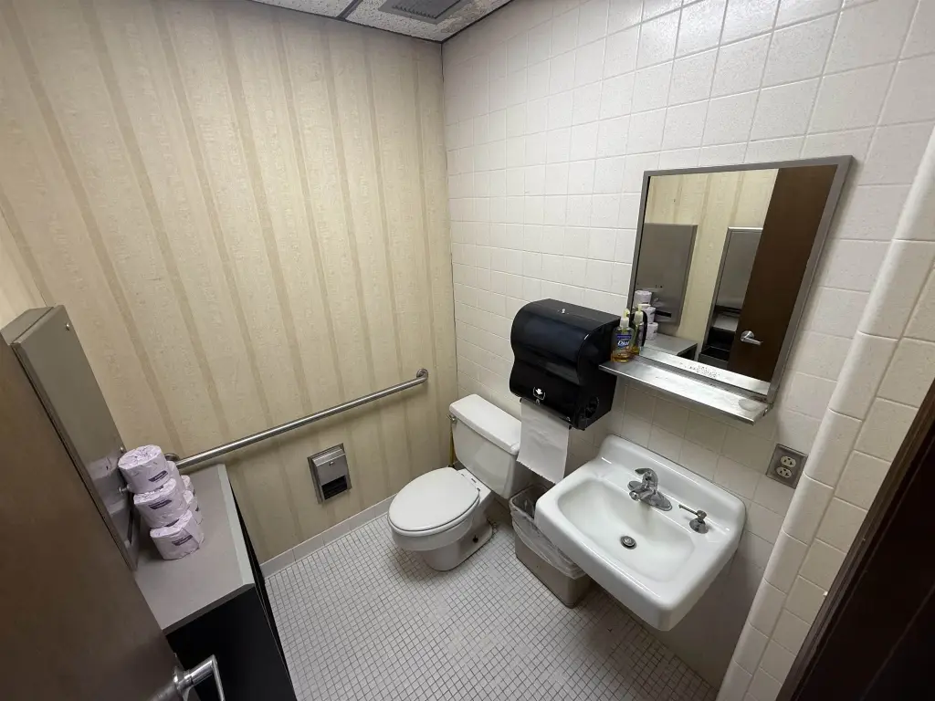 Picture 16