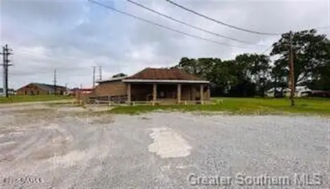 Abbeville Commercial Property on Highway