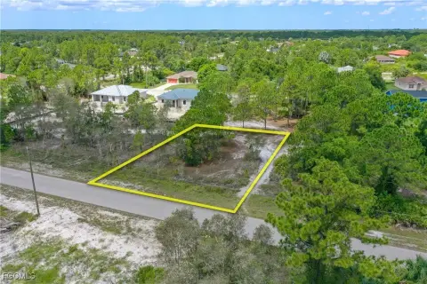 Lehigh Acres Quarter-Acre Lot