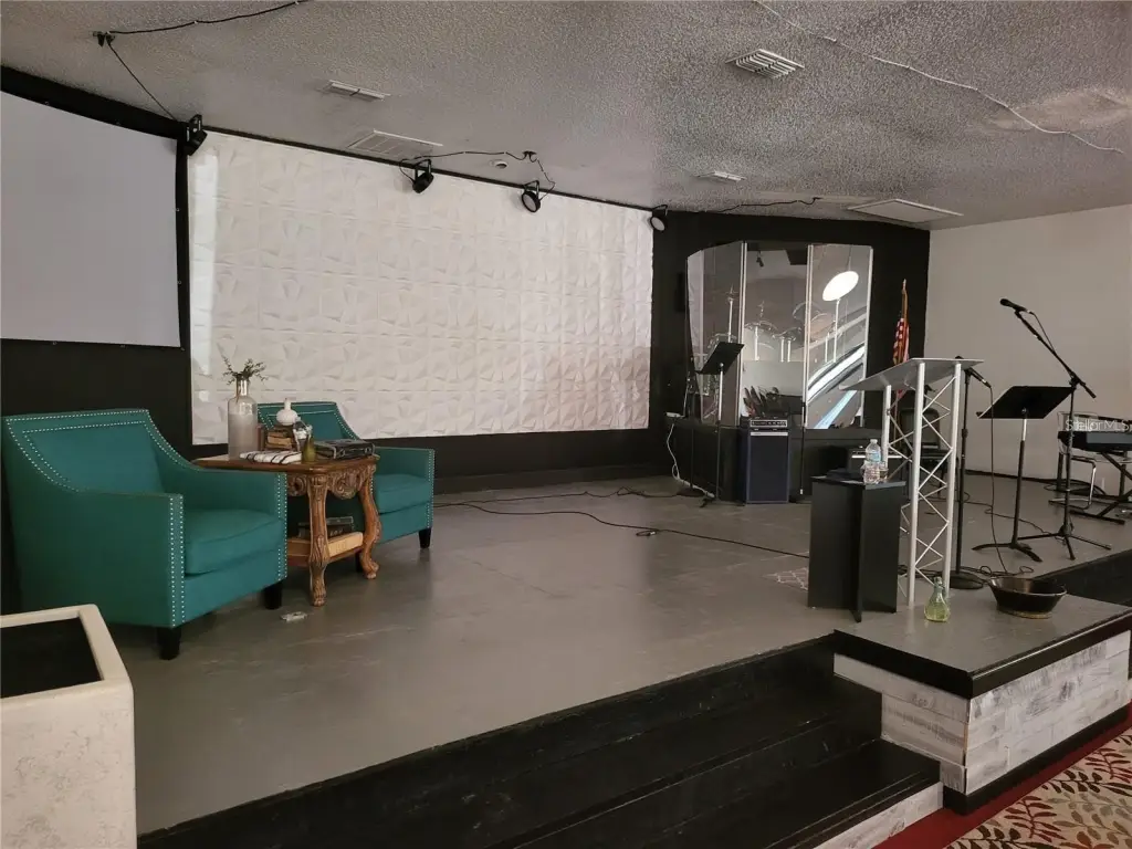 Picture 11