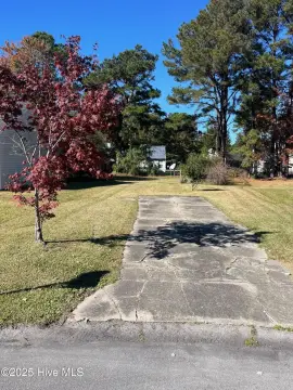 Midway Park Building Lot