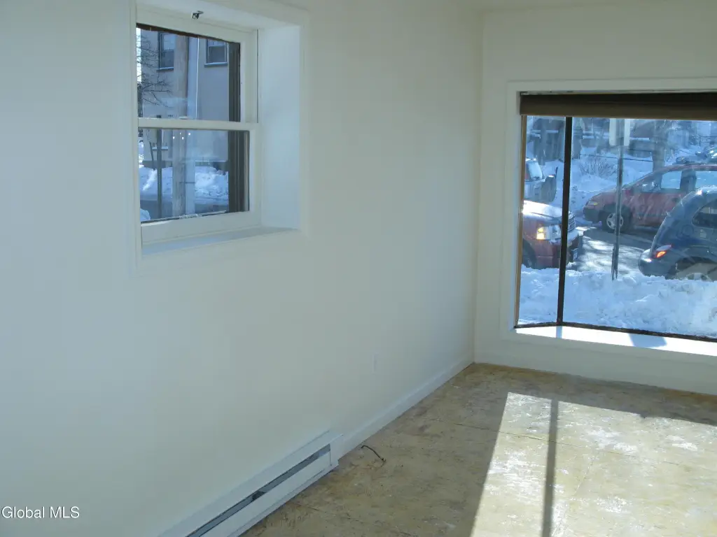 Picture 9