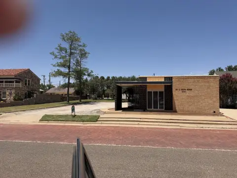Medical Office Building with Covered Parking