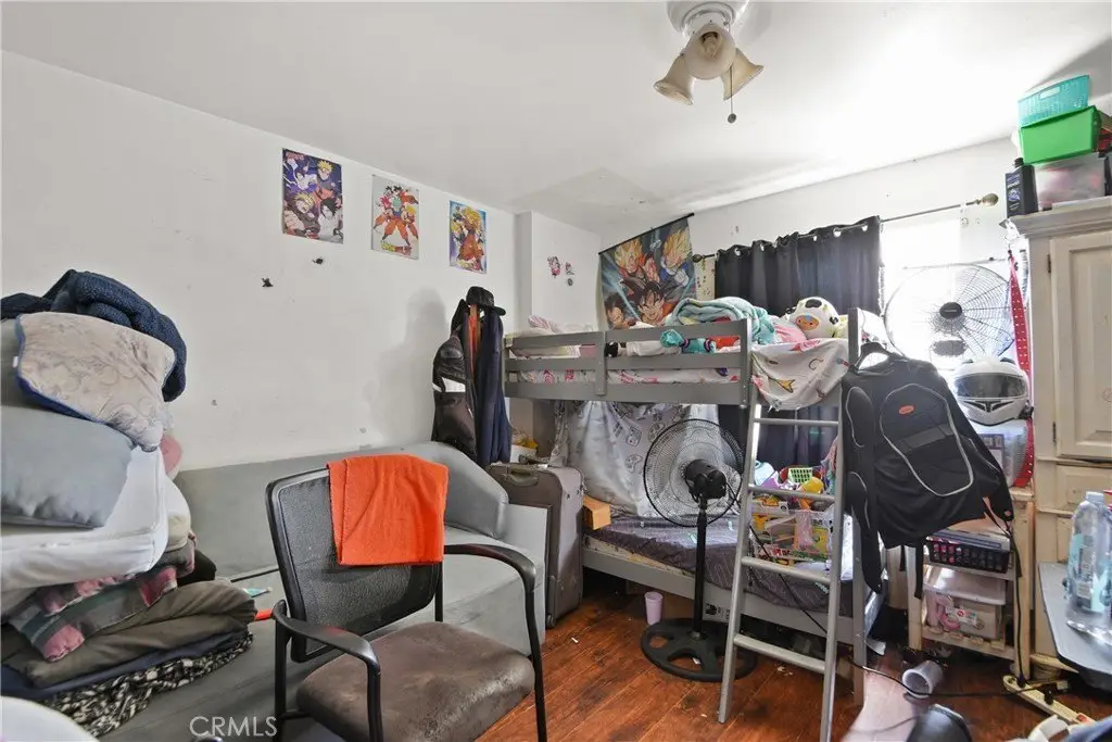 Picture 11