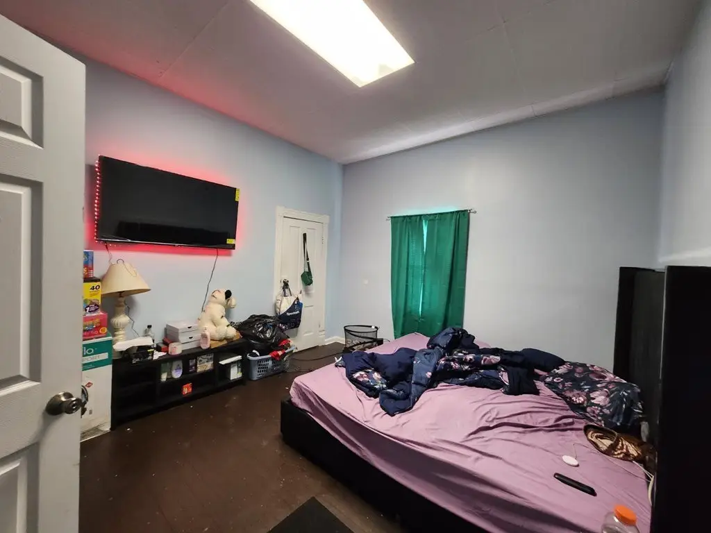Picture 6