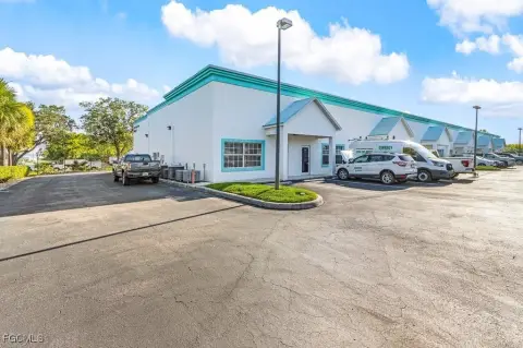 Fort Myers Commercial Condo For Sale