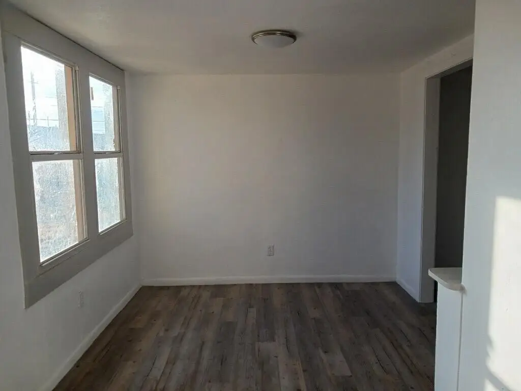 Picture 5