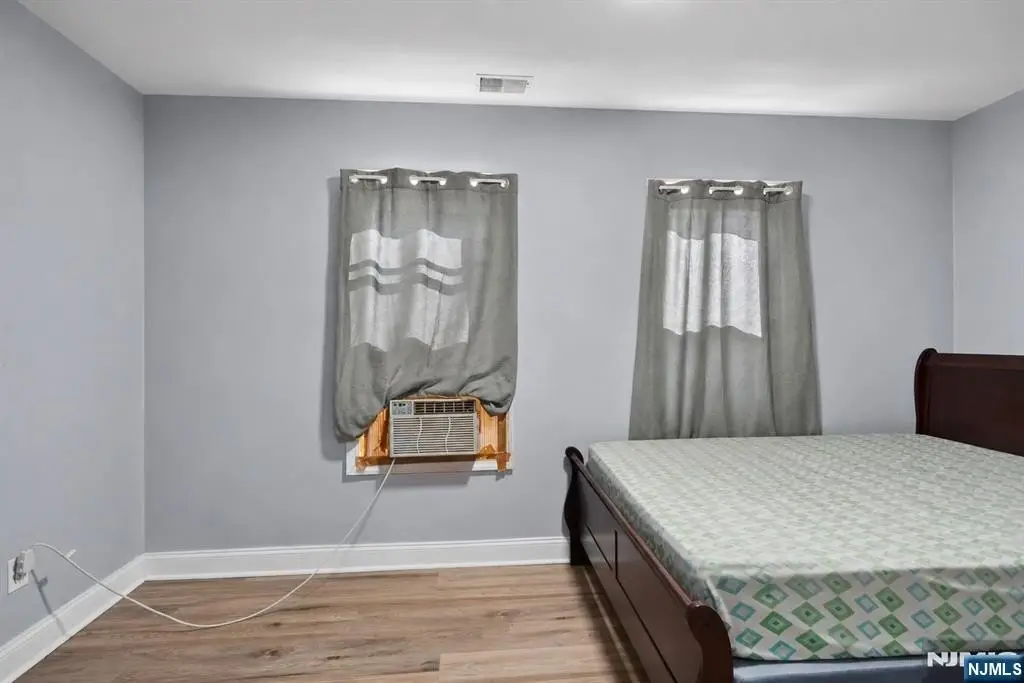 Picture 15