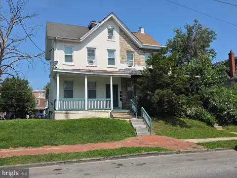 Updated Triplex with Separate Utilities