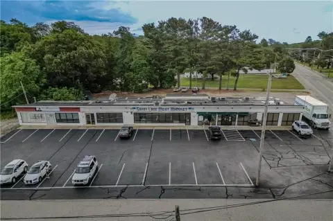 Commercial Opportunity on Sandy Lane