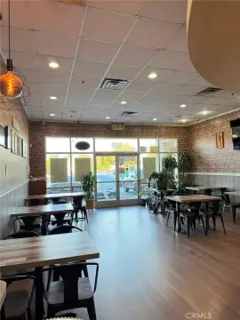 Turnkey Restaurant Opportunity in Pomona