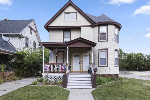 Updated Two-Unit Duplex