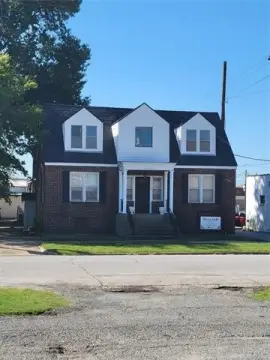 Historic Pryor Office Building