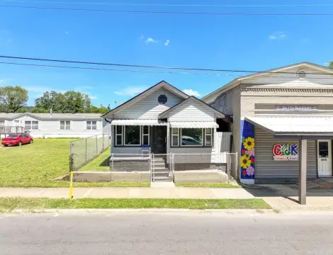 Mixed-Use Property Near Downtown