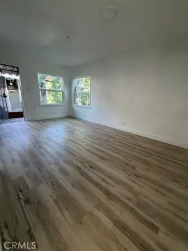 Triplex with Updated 2-Bedroom Unit