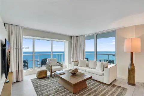 Oceanfront Corner Unit in Fort Lauderdale