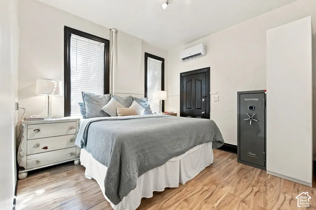 Picture 9