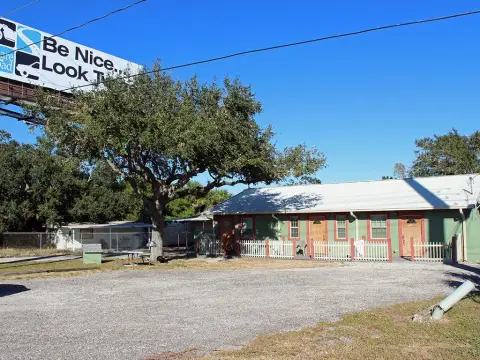 Commercially Zoned Quadplex