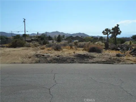 Yucca Valley Buildable Land Parcel