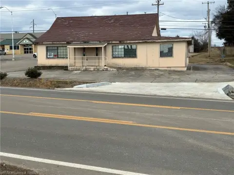 Ozark Commercial Property for Sale