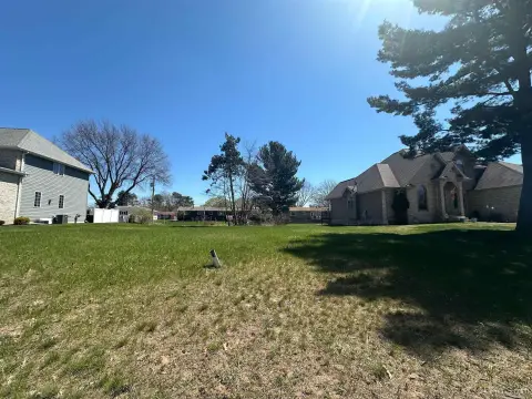 Residential Land Near Escanaba Club