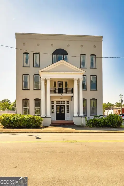 Talladega Commercial Building For Sale