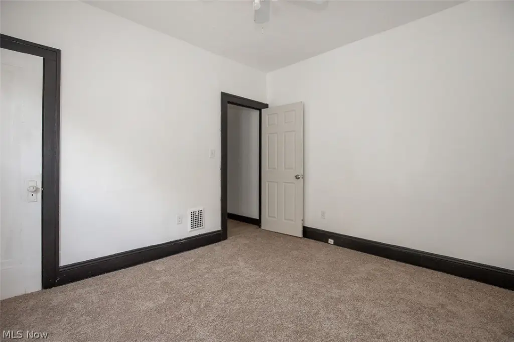 Picture 28