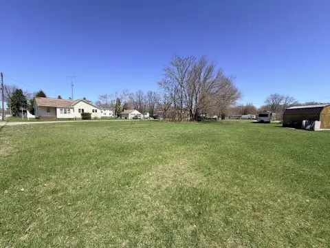 Corner Lot in Eastlake, MI