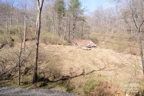 Creekfront Land in Burnsville, NC