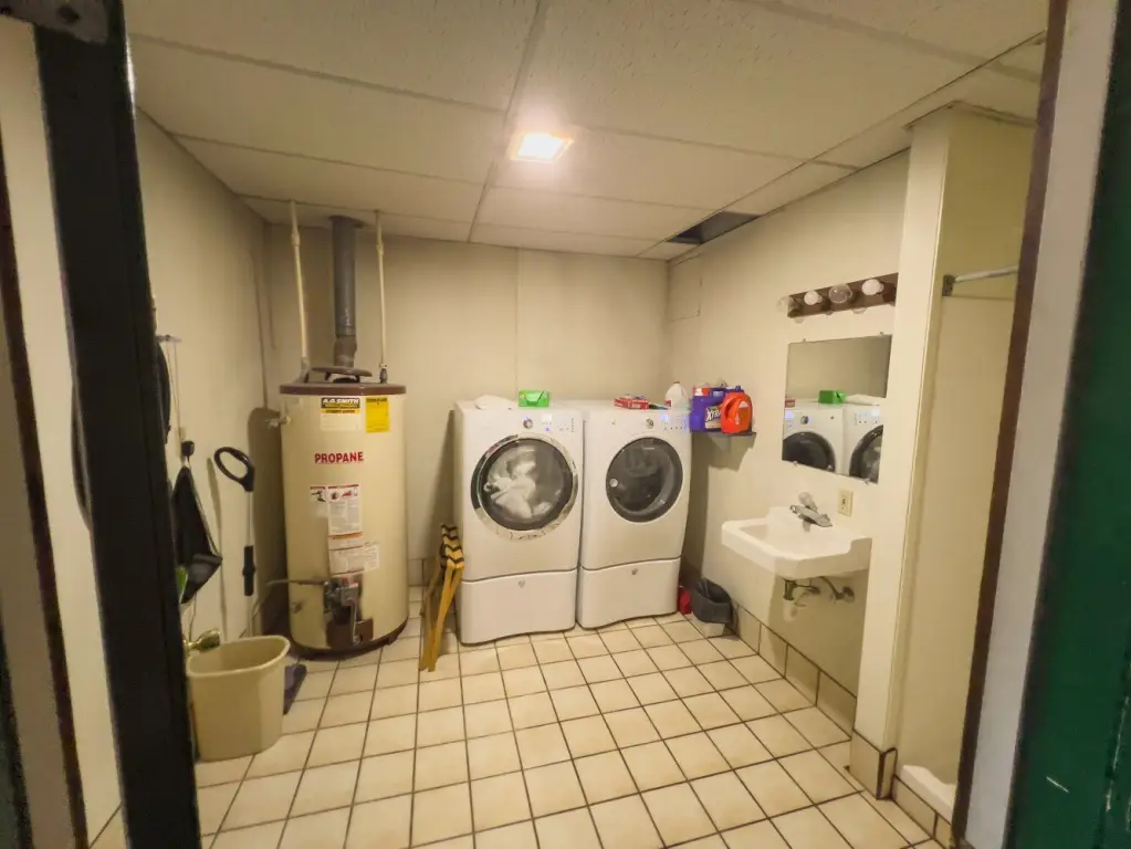 Picture 19
