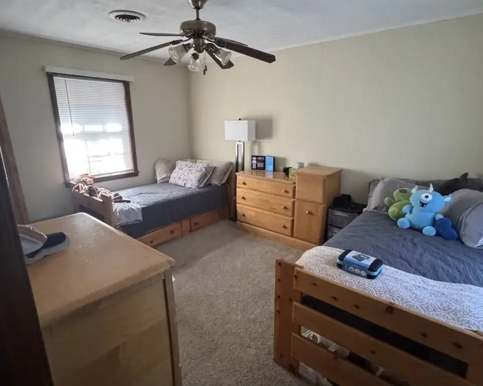 Picture 10