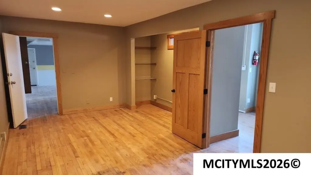 Picture 6