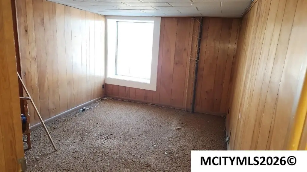Picture 12