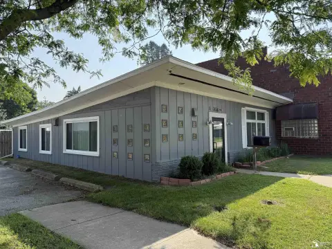 Monroe Commercial/Industrial Space For Rent