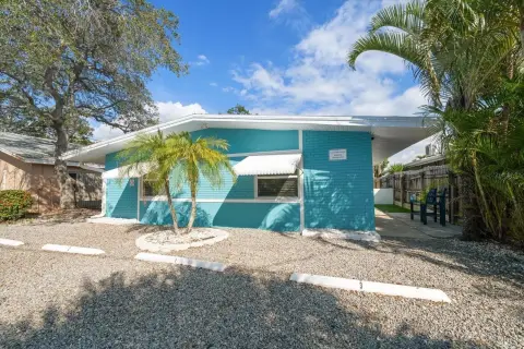 Remodeled Fourplex Near Indian Rocks Beach