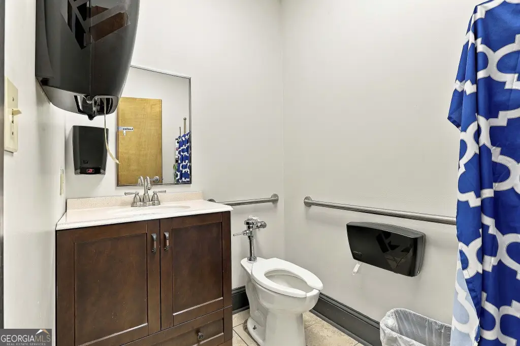 Picture 16