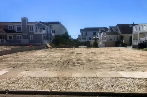 Residential Lot in Stone Harbor