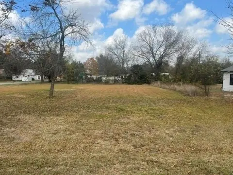 Residential Lot in Leonard, TX