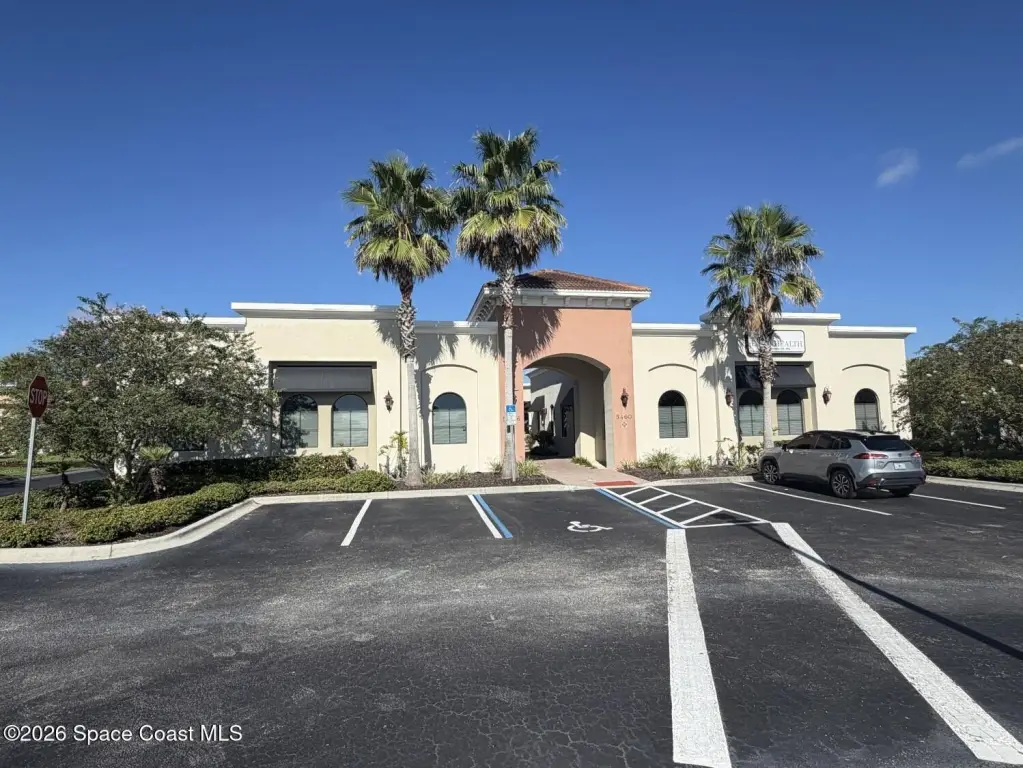 5460 Village Dr, Rockledge, FL 32955