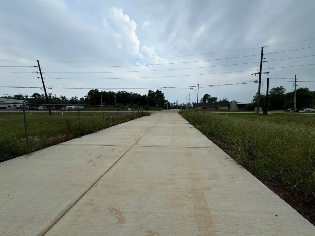 Picture 12