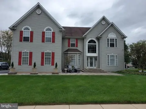 Retail Property in Newark, DE