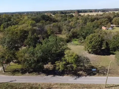 Unrestricted Land in Golden, TX